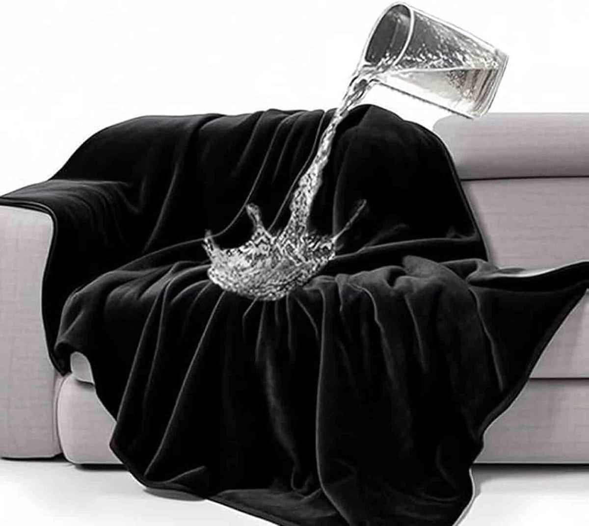 Waterproof Travel Blanket - Super Soft Flannel Throw with Leak-Proof Layer