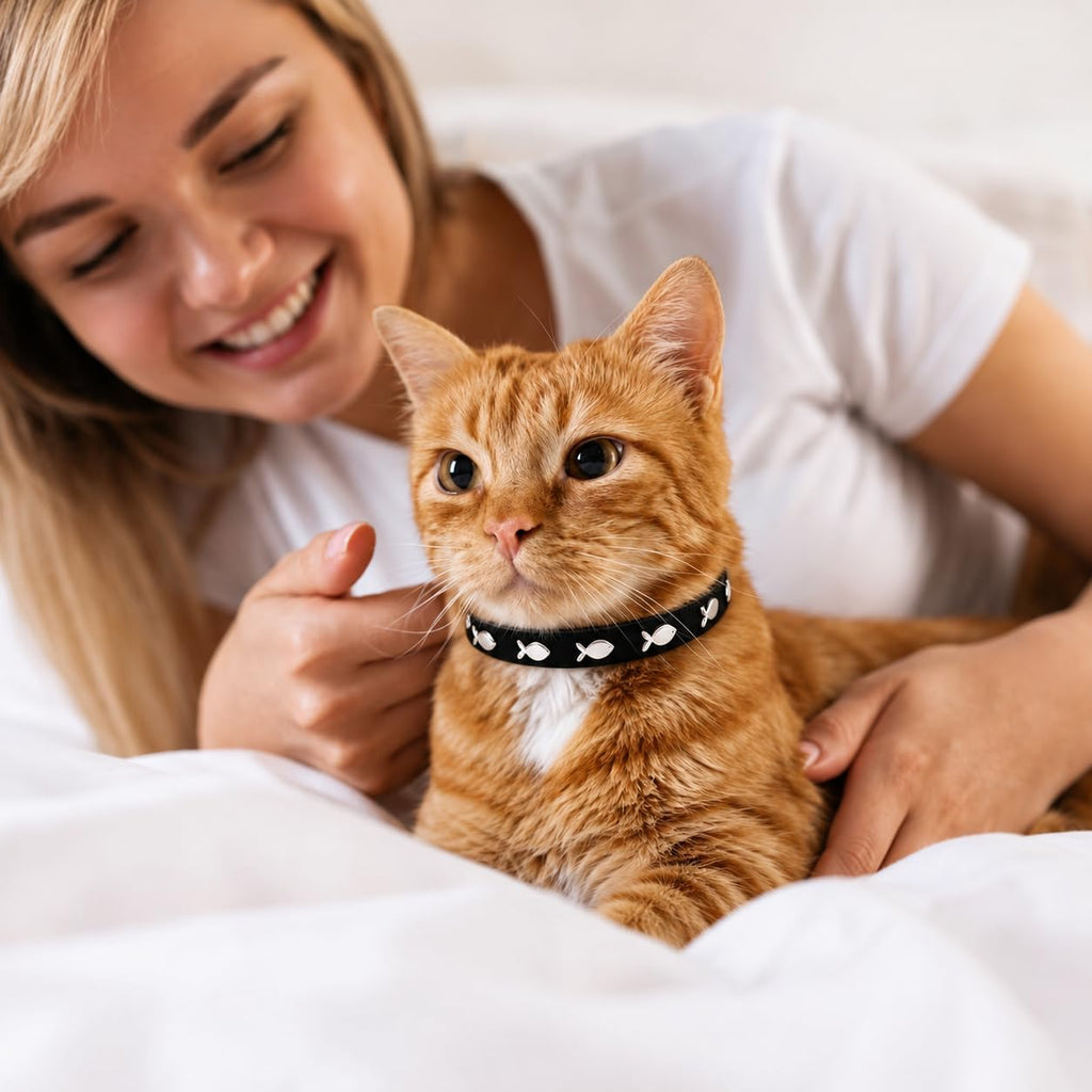 Joansan Leather Cat Collars, Elastic Strap Safety Collars Fish 2-Pack