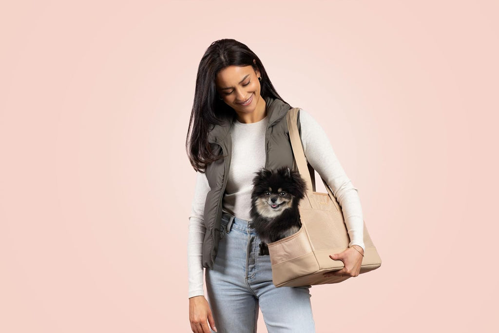 OSKAR & FRIENDS Pet Carrier Tote Bag for Small Dogs & Cats – Fully Closable Mesh, Vegan Leather, Sherpa Pad – Stylish Do