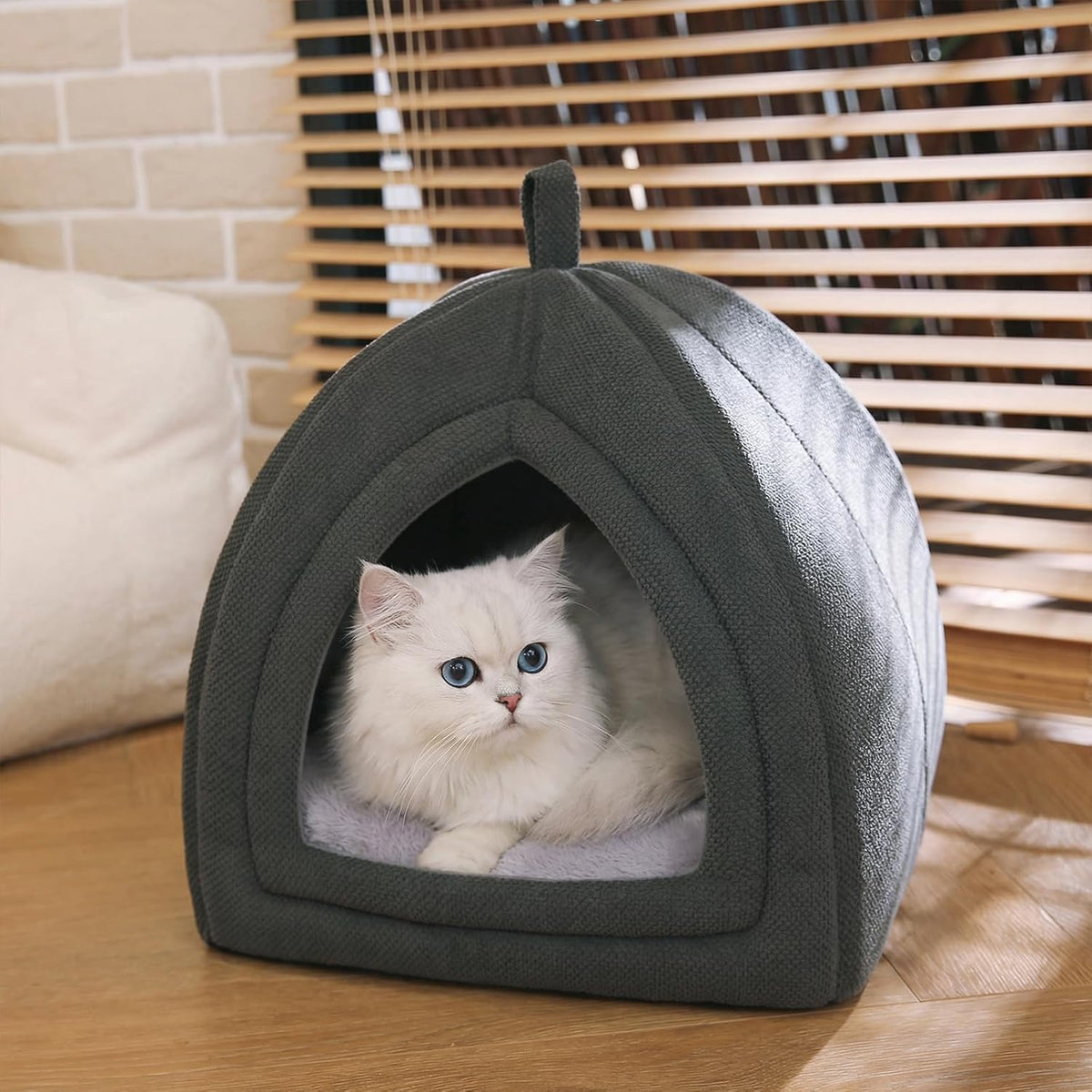 Amazon Basics Cat Bed Cave, 2-in-1 Foldable House for Indoor Cats, with Washable Cushion and Non-Slip Base, 17.5 x 17.5 