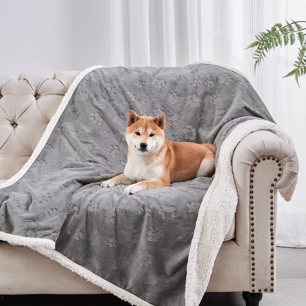 Pet Blankets for Cats - Waterproof Cat Blanket Washable - Sherpa Fleece Puppy Blanket, Soft Plush Reversible Throw Prote