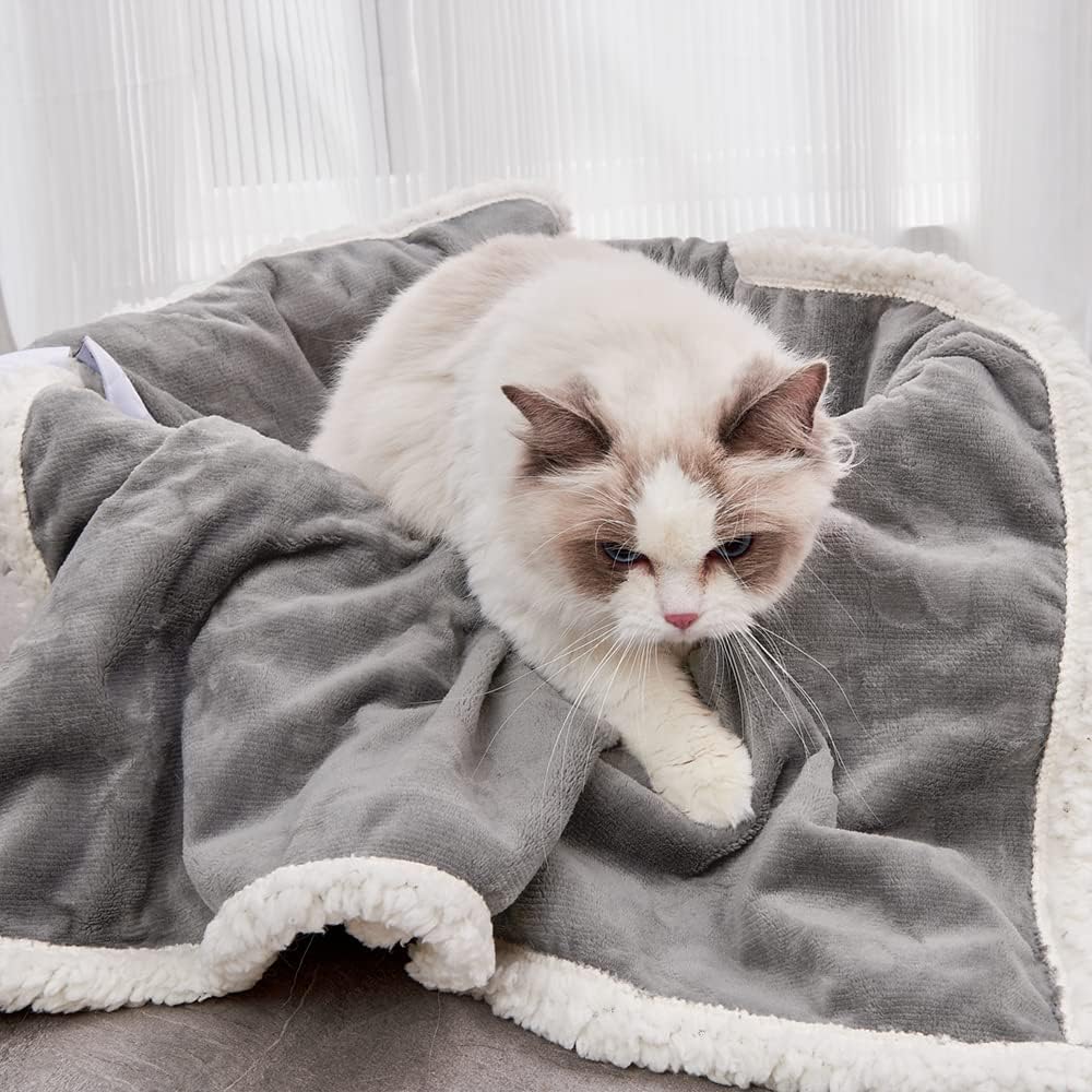 Pet Blankets for Cats - Waterproof Cat Blanket Washable - Sherpa Fleece Puppy Blanket, Soft Plush Reversible Throw Prote