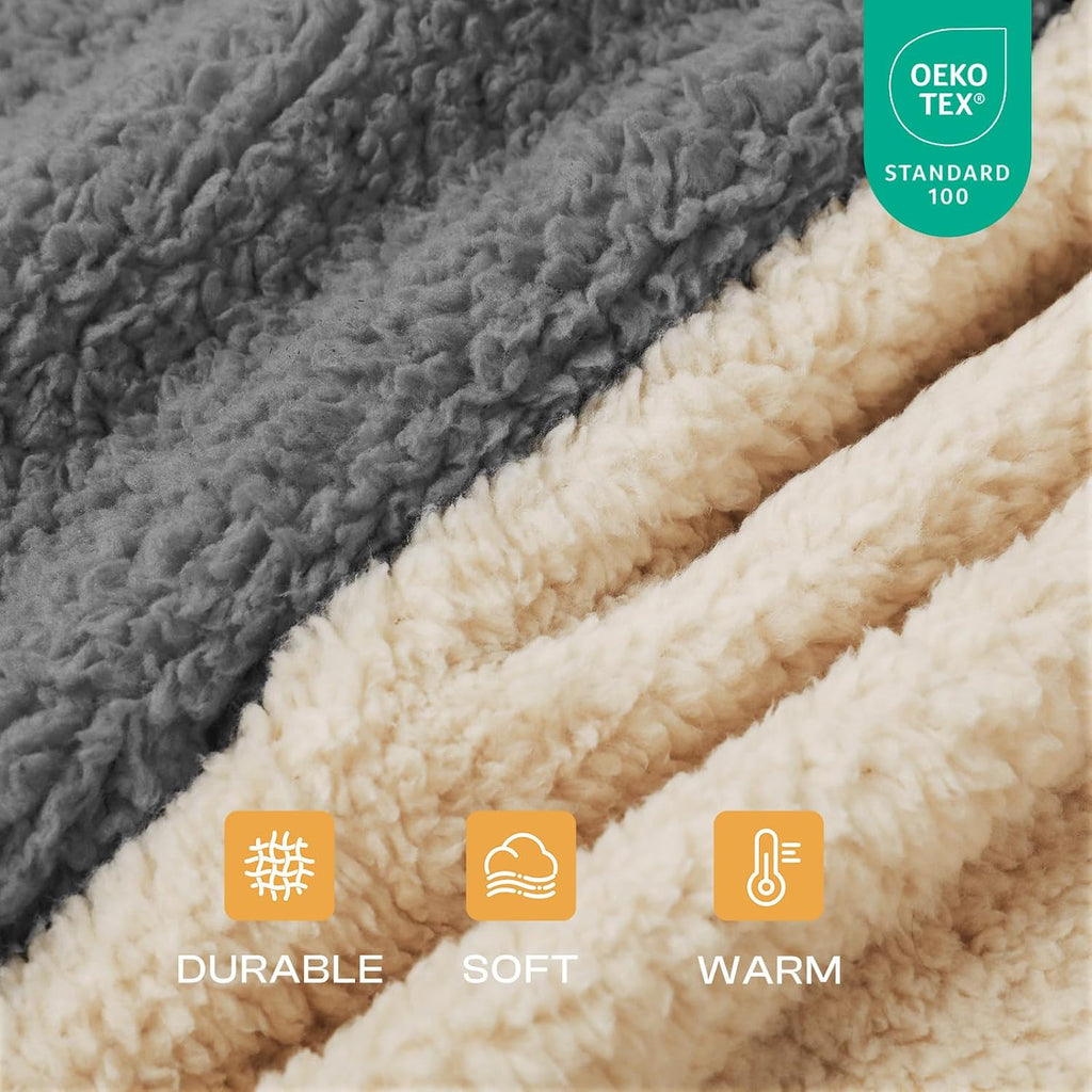 Luciphia Ultra Soft Sherpa Fleece Dog Puppy Cat Blanket for Small Pets