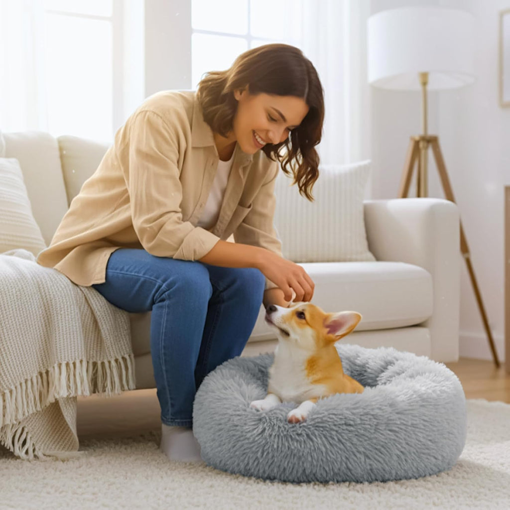 Calming Donut Dog and Cat Bed for Indoor Cats, Anti-Anxiety Round Fluffy Soft Washable Small Pet Bed for Puppy and Kitte