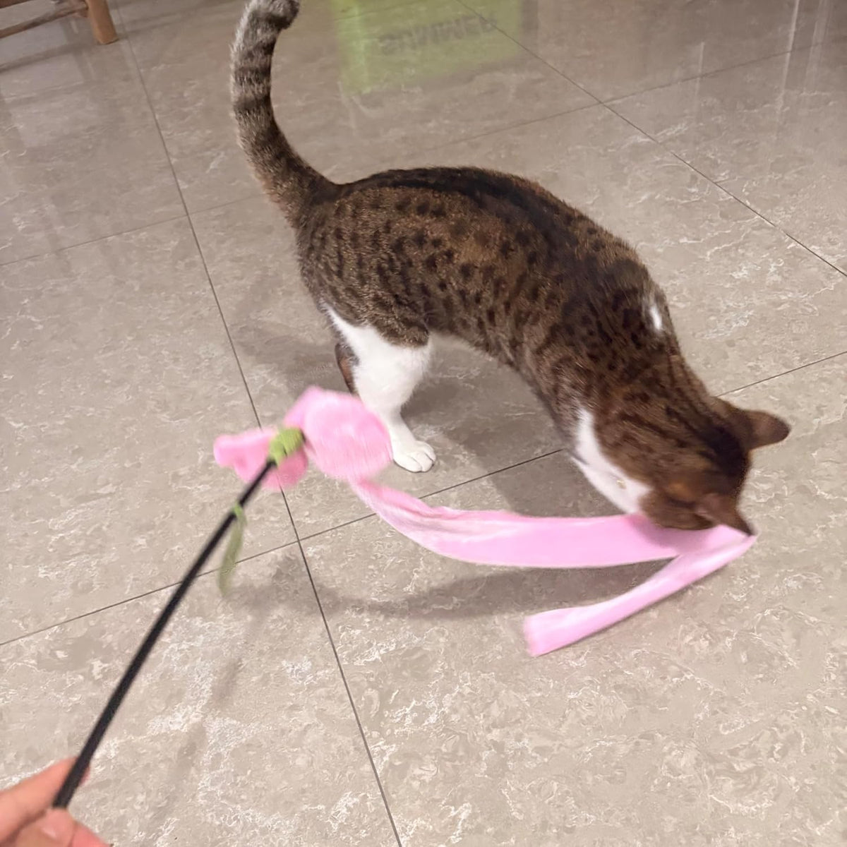 Rose Cat Wand, Velvet Teaser with Bell & Crinkle (pink)