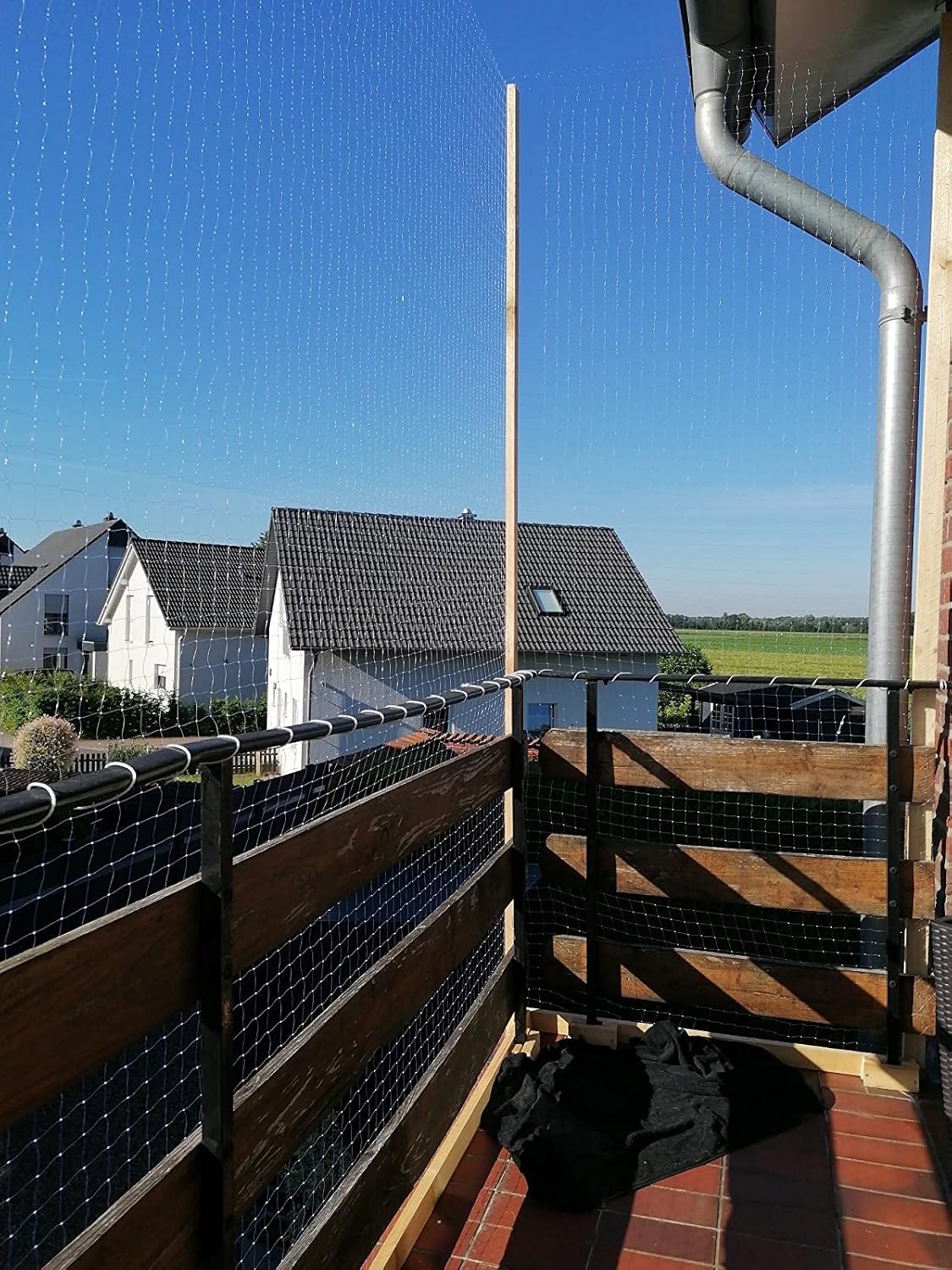 Cat Balcony Netting 10 * 20ft Cat Anti-Fall Netting Duralble Nylon Balcony Screen for Pets Pet Safty Netting for Balcony