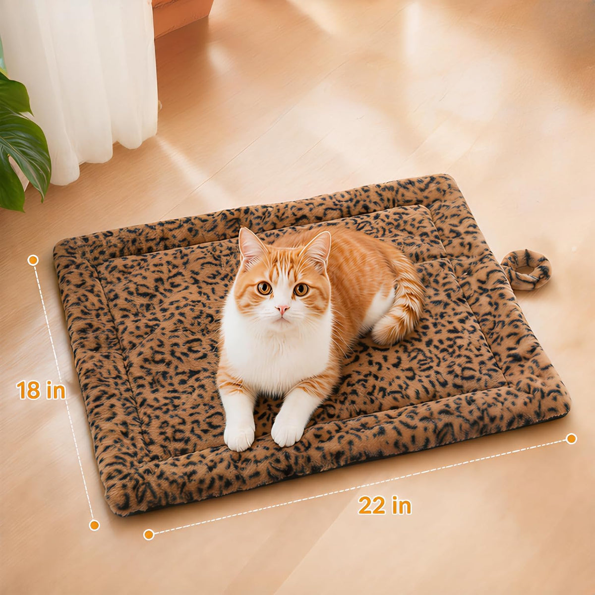 Self Warming Cat Pad for Cats and Small Dogs, Non Electric Thermal Pet Mat, Washable Soft Sleeping Mat with Non Slip Bac