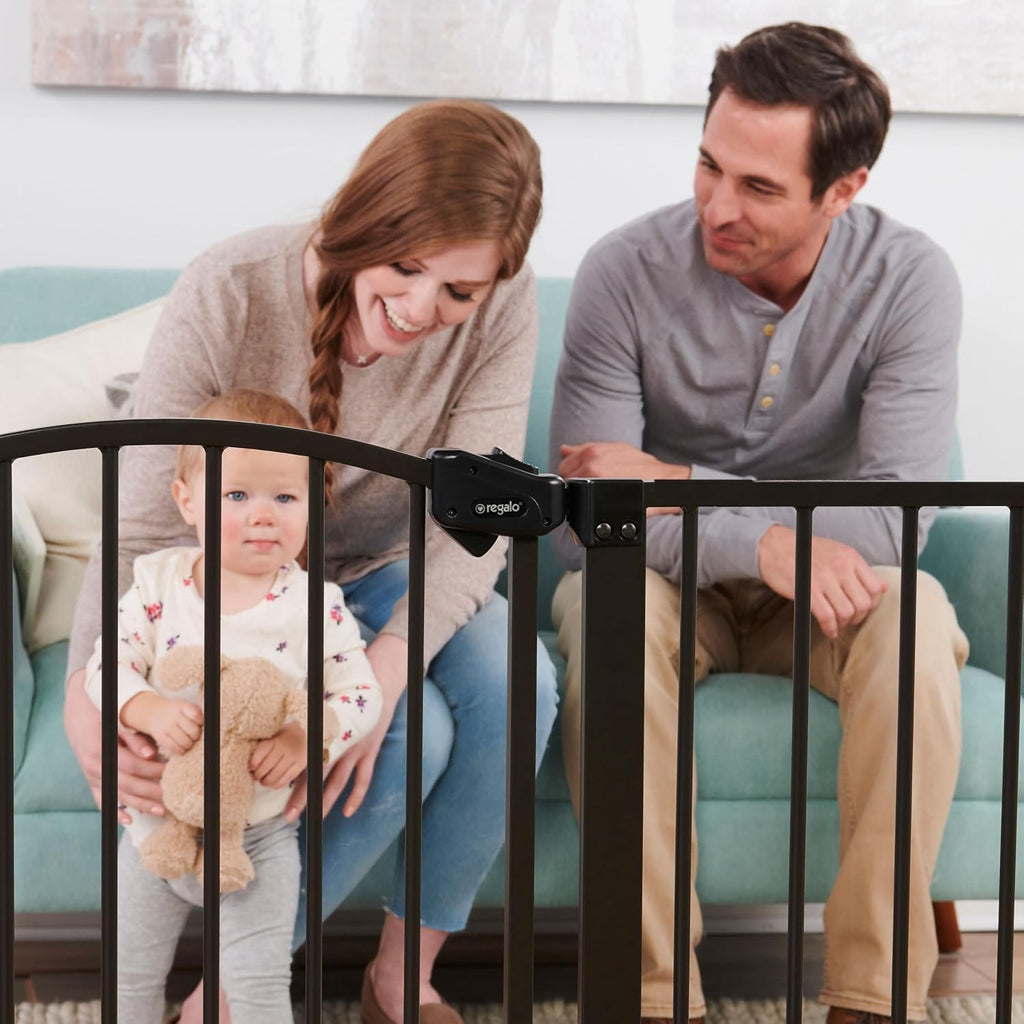 Regalo Safety 30.5"-58" Extra Wide Baby Gate, Bottom of Stairs & Doorways