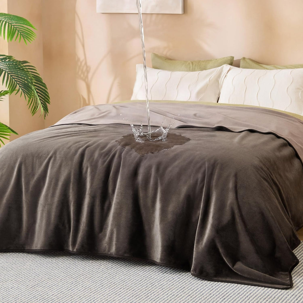 Bedsure Waterproof Blanket for Bed Soft Flannel Fleece, Queen 86"x90" Grey